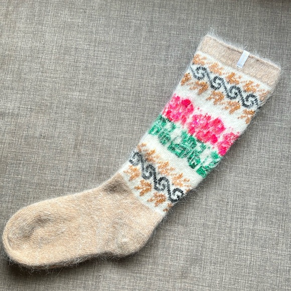 Siberia Spirit Goat Wool Knee High Socks Rose Bouquet Natural Warm - Picture 1 of 4